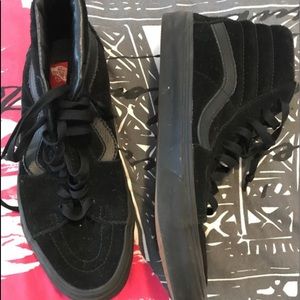 BLACK HIGHTOP VANS